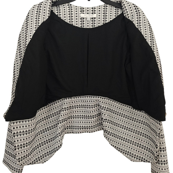 Alexis Zip Front Embroidered Blazer Jacket Size Medium Black White Stitched - Picture 6 of 6